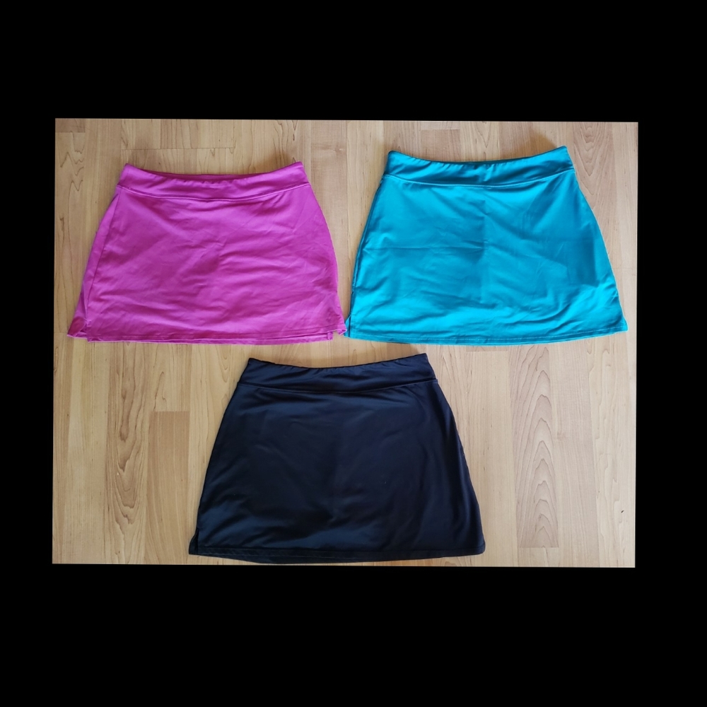 Selling all 3 active skorts for 1 price!!